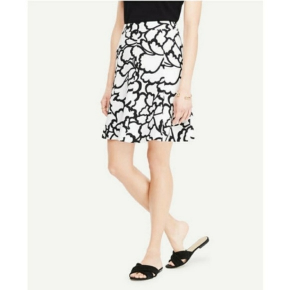 Ann Taylor Graphic Print Flared Skirt